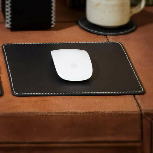 Top 5 Benefits of Using a Leather Desk Pad for Your Office Setup!!