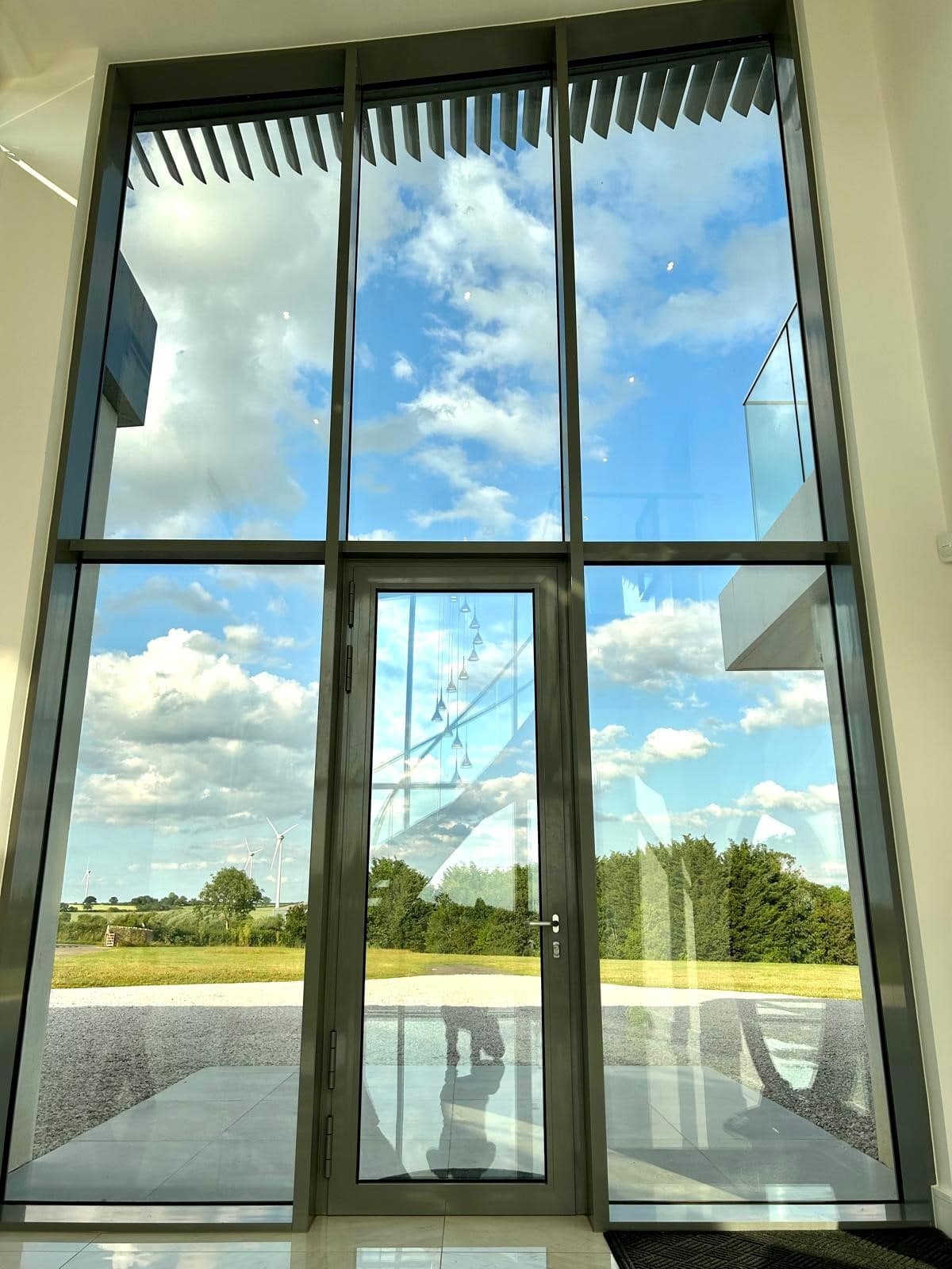 Benefits of Installing Aluminium Curtain Walls in Hyderabad Buildings