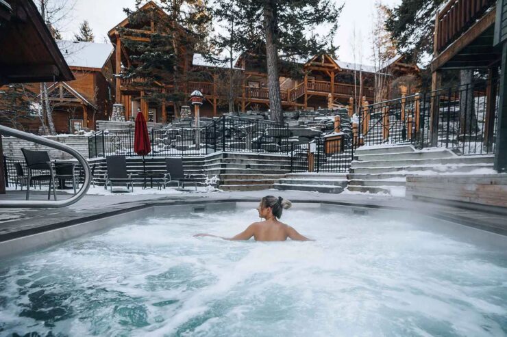 Reconnect With Nature and Comfort at a Resort in Banff Canada