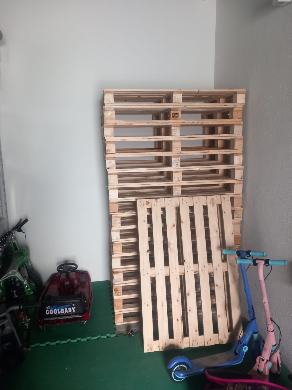 0507330544 wooden pallets sale