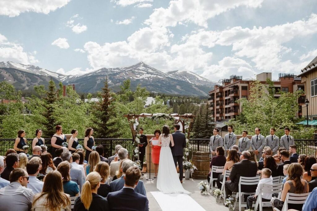 Banff National Park Wedding Venues: Stunning Locations for a Mountain Backdrop
