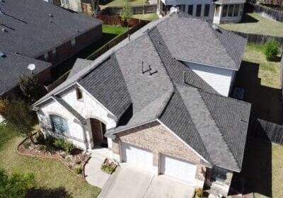 asphalt-roofing-company-near-Round-Rock