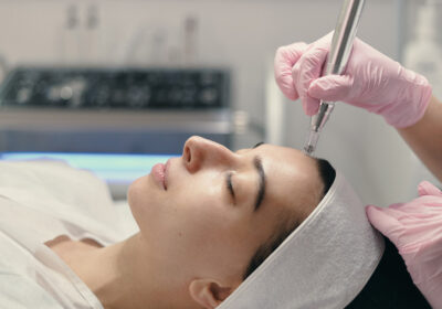 Modern-Lifestyle-and-Skin-Problems-Insights-From-Dermatologists