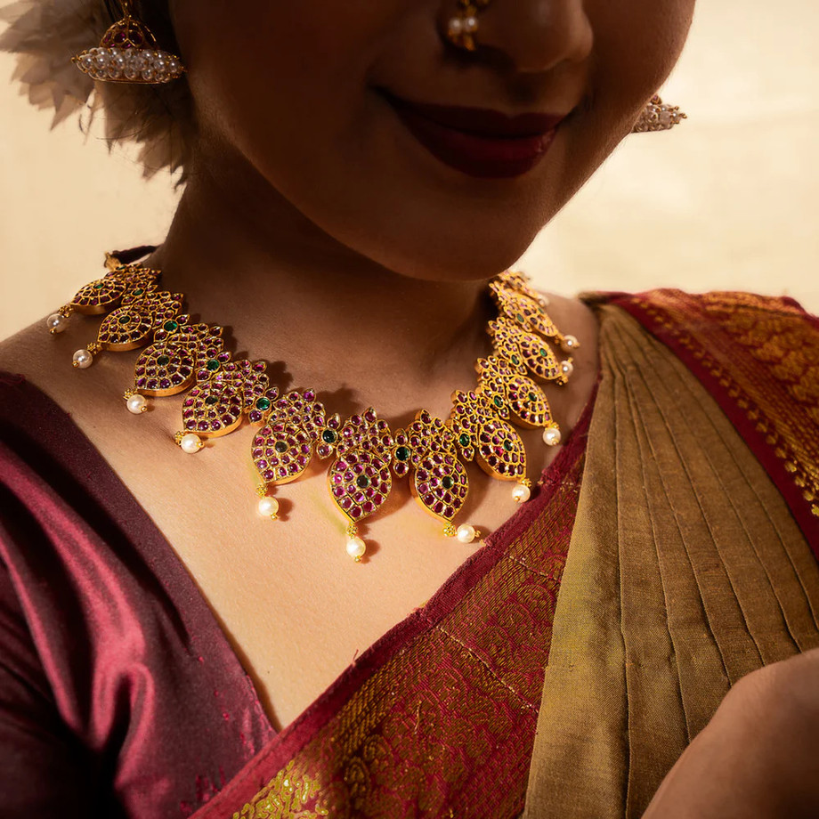 What Makes a Bharatanatyam Jewellery Collection Authentic in Modern Times?