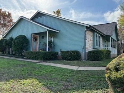 Hire Trusted Asphalt Roofing Contractors in San Marcos for Quality Installation