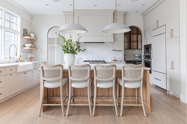 Create Stunning Interiors with Expert Styling in Saskatoon