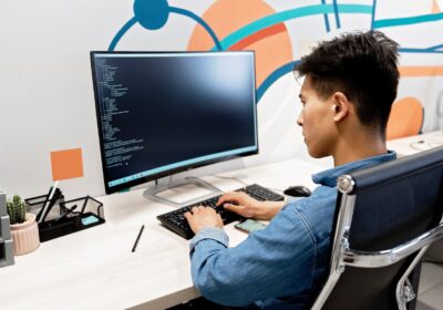 pexels-mikhail-nilov-7988080