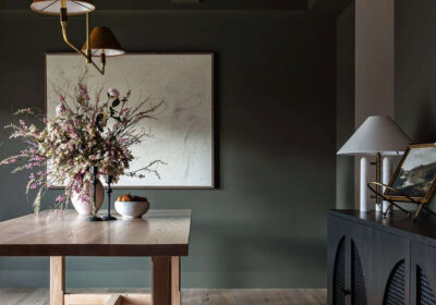 moody-dining-room-with-layered-l_orig