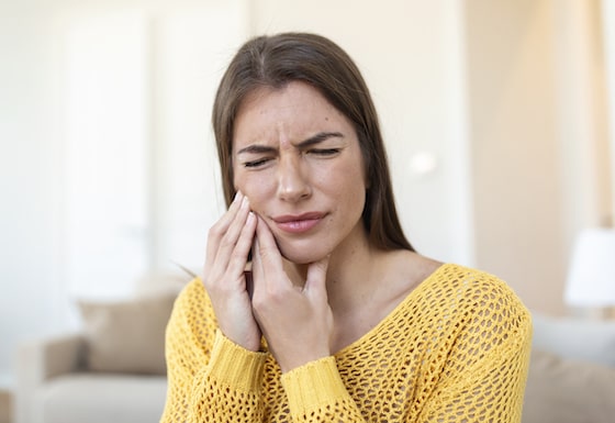 Dentist for Jaw Popping in Mumbai