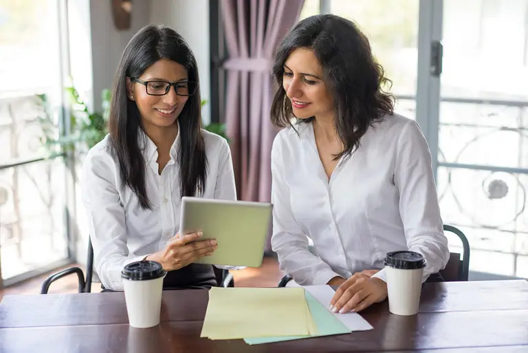 How Personal Branding Services Help You Build Trust, Authority, and Influence