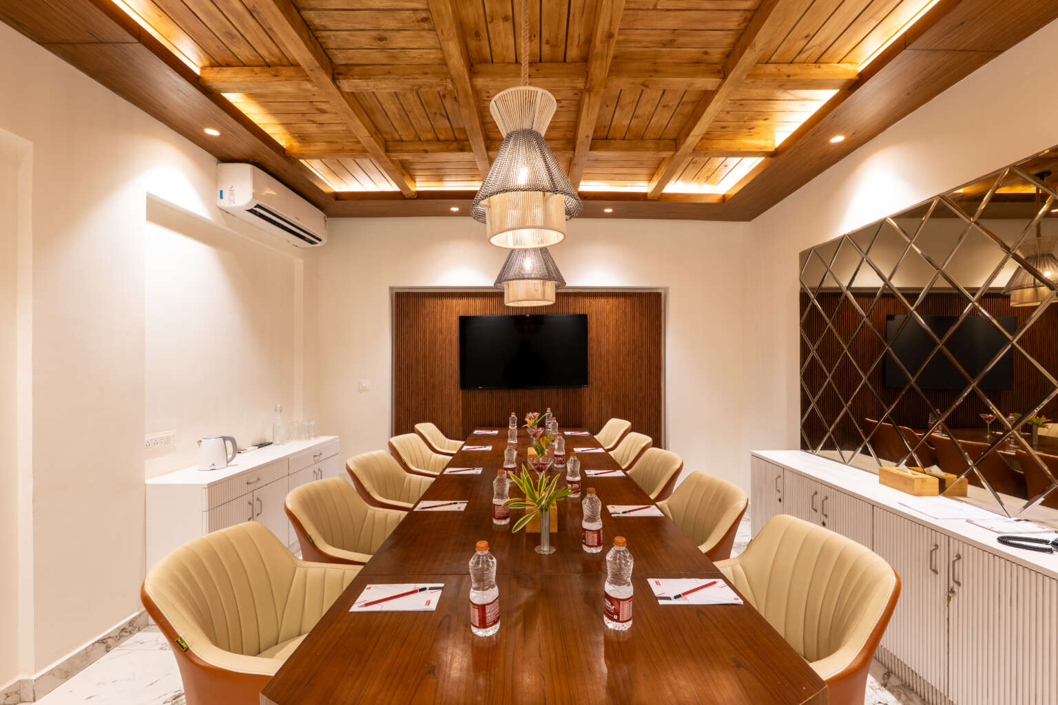Why Corporate Retreats in Goa Are Replacing Traditional Offsites