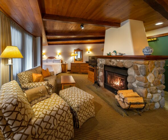Experience the Best of Lake Louise Resorts – Plan Your Dream Vacation