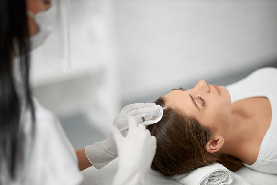 How a Hair Specialist Doctor in Kozhikode Creates Personalized Hair Restoration Plans