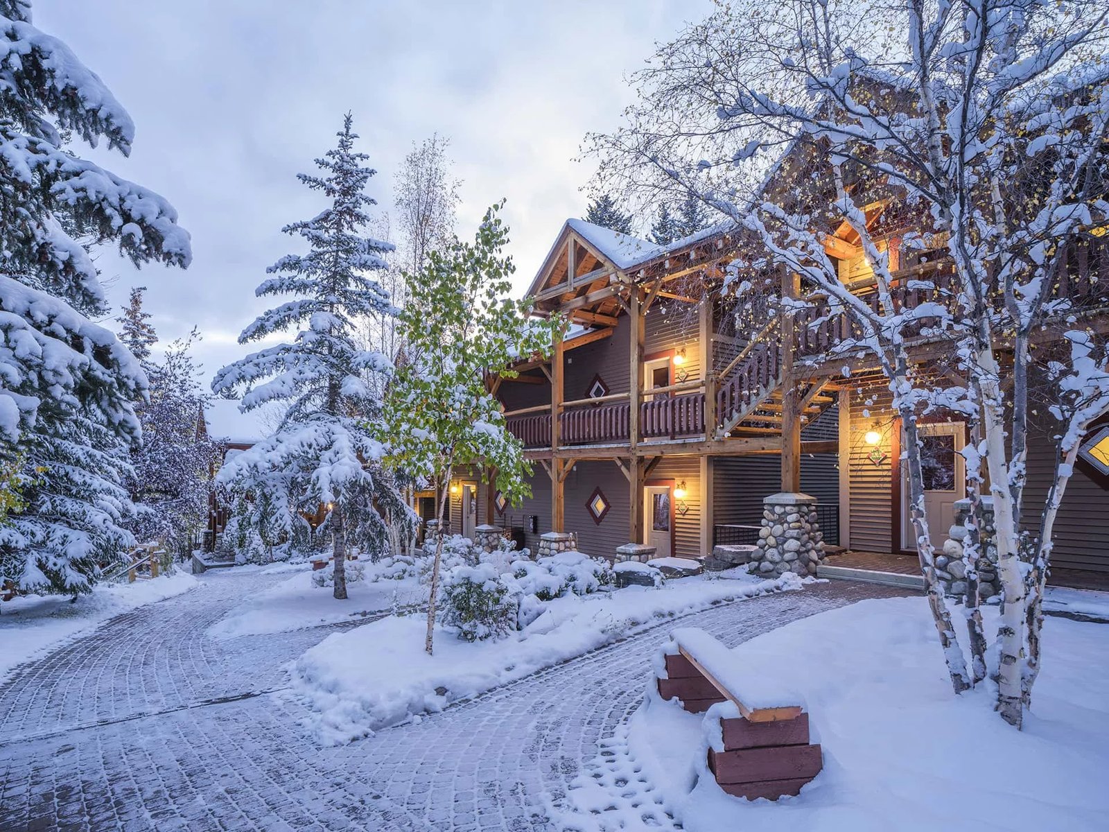 Reserve a Banff National Park Hotel for an Amazing Mountain Getaway