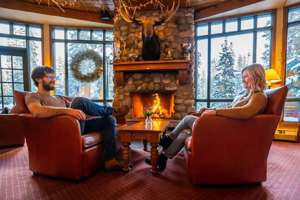 Find the Best Lake Louise Restaurants for Memorable Meals
